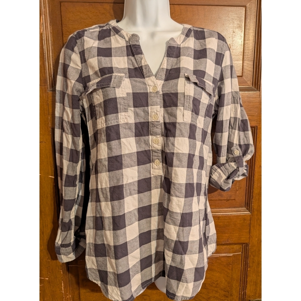 Old Navy Plaid Popover Rolled Tab Button Down Shirt